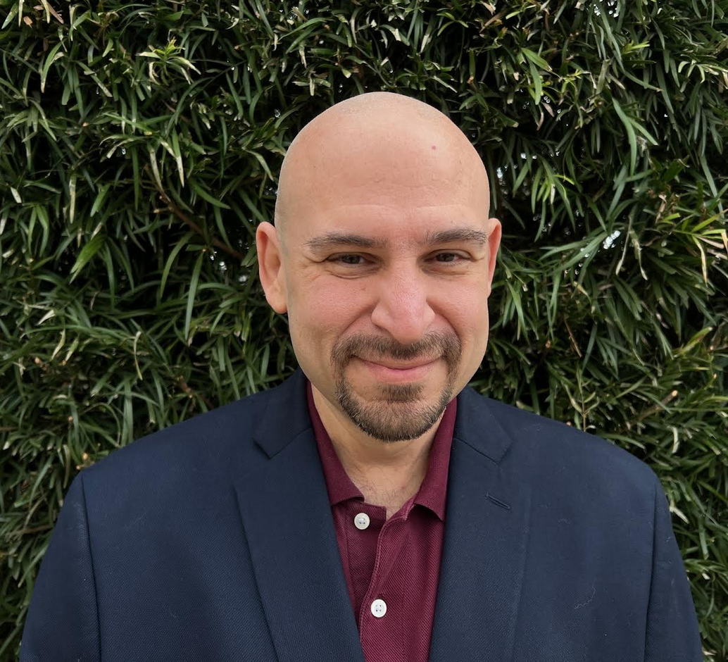 Chris Arroyo headshot